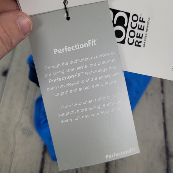 COCO REEF | crochet lace shirred ruched bikini buttons - Picture 5 of 8